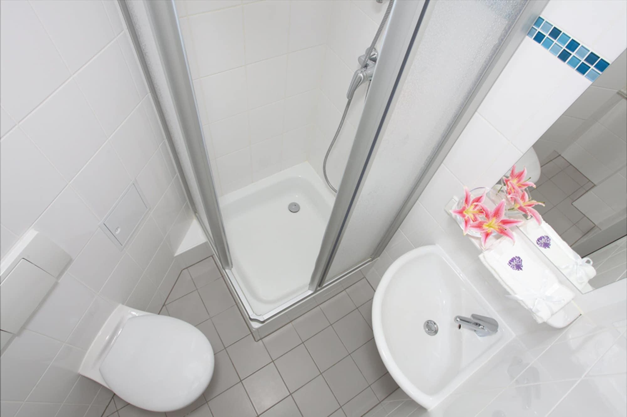 Hotel-Pension Cortina Berlin Luaran gambar