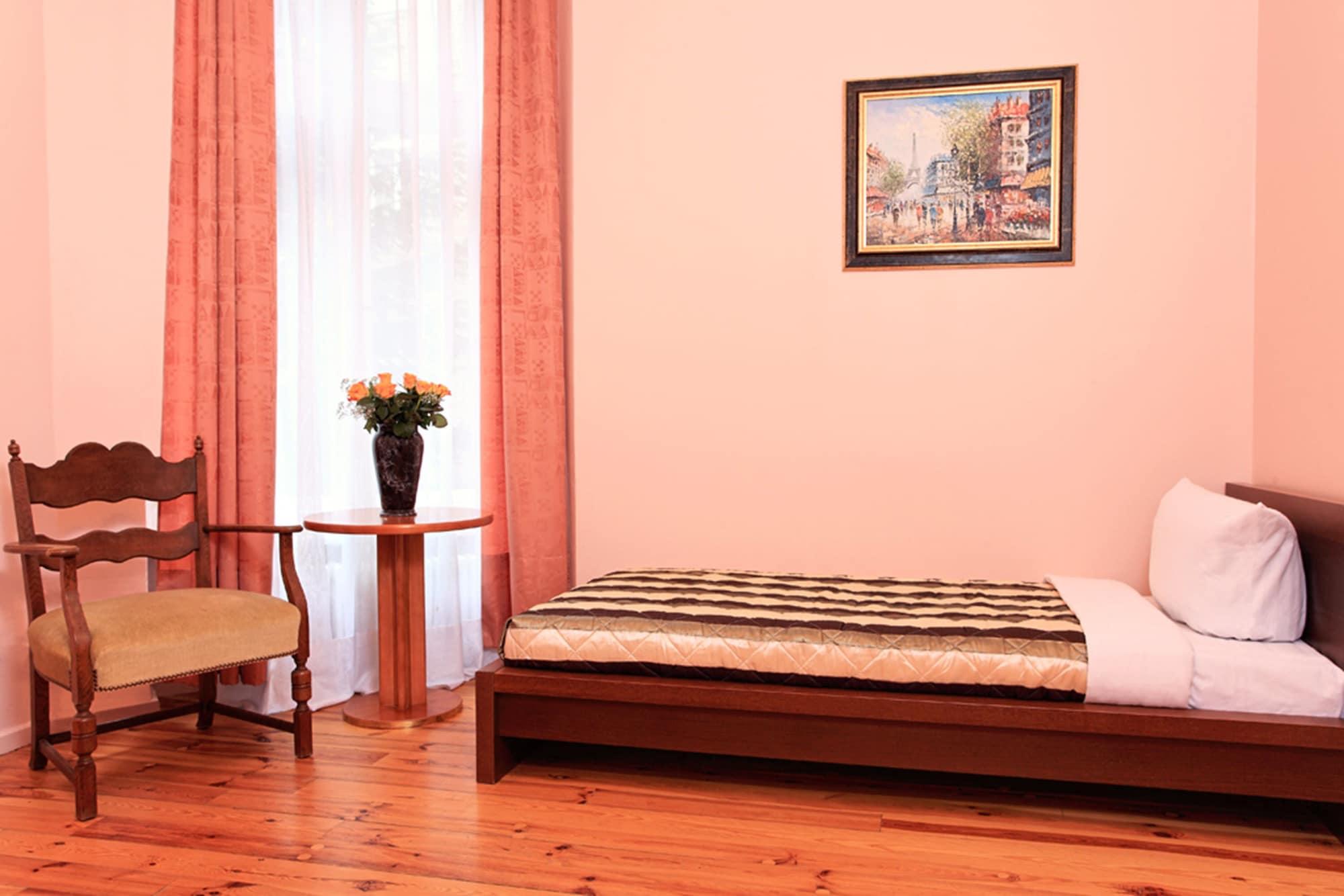 Hotel-Pension Cortina Berlin Luaran gambar