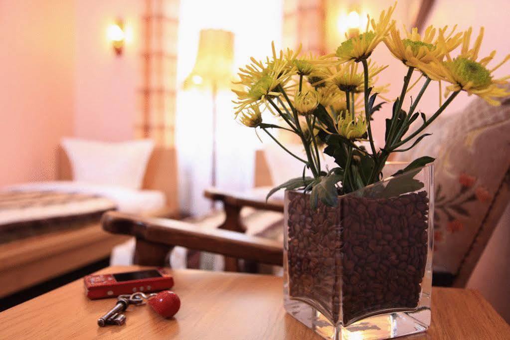 Hotel-Pension Cortina Berlin Luaran gambar